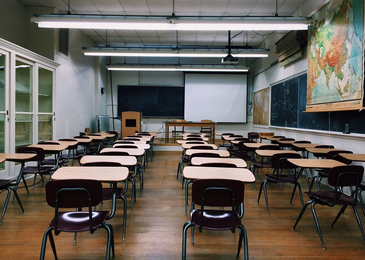 私学と大学の学費について